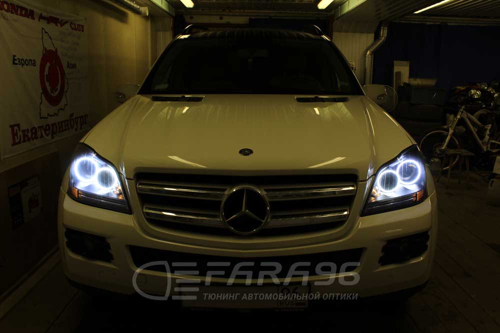 Mercedes-Benz GL-class установка Ангельских глазок COB